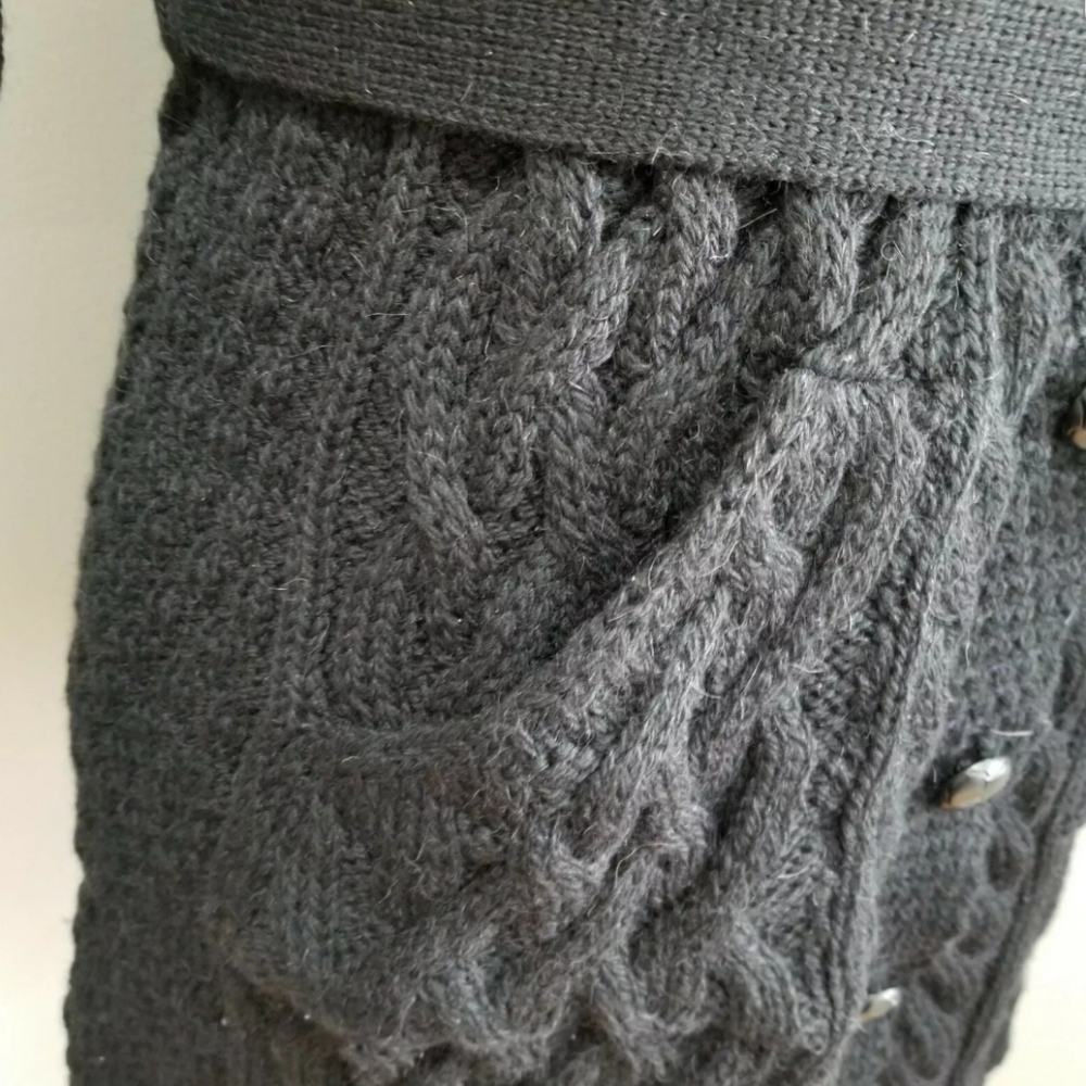 Aran Crafts 50th Anniversary Sweater Cardigan Sz S - Picture 5 of 7